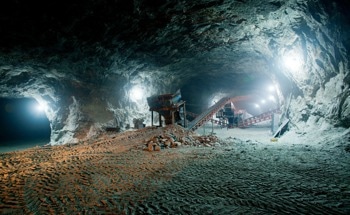 Advantages of Numerical Modeling for Deep Mining Excavations