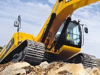 JCB Releases JS360 Impact-Resistant Tracked Excavator
