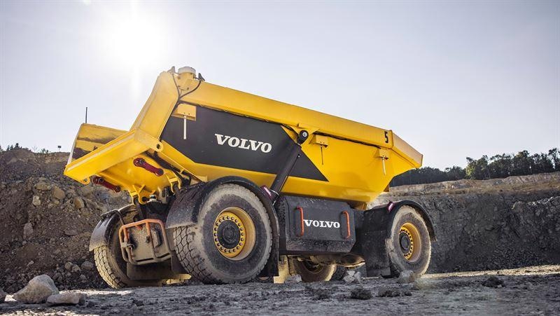 Volvo and Holcim Jointly Work in a Project to Use Autonomous Electric Haulers
