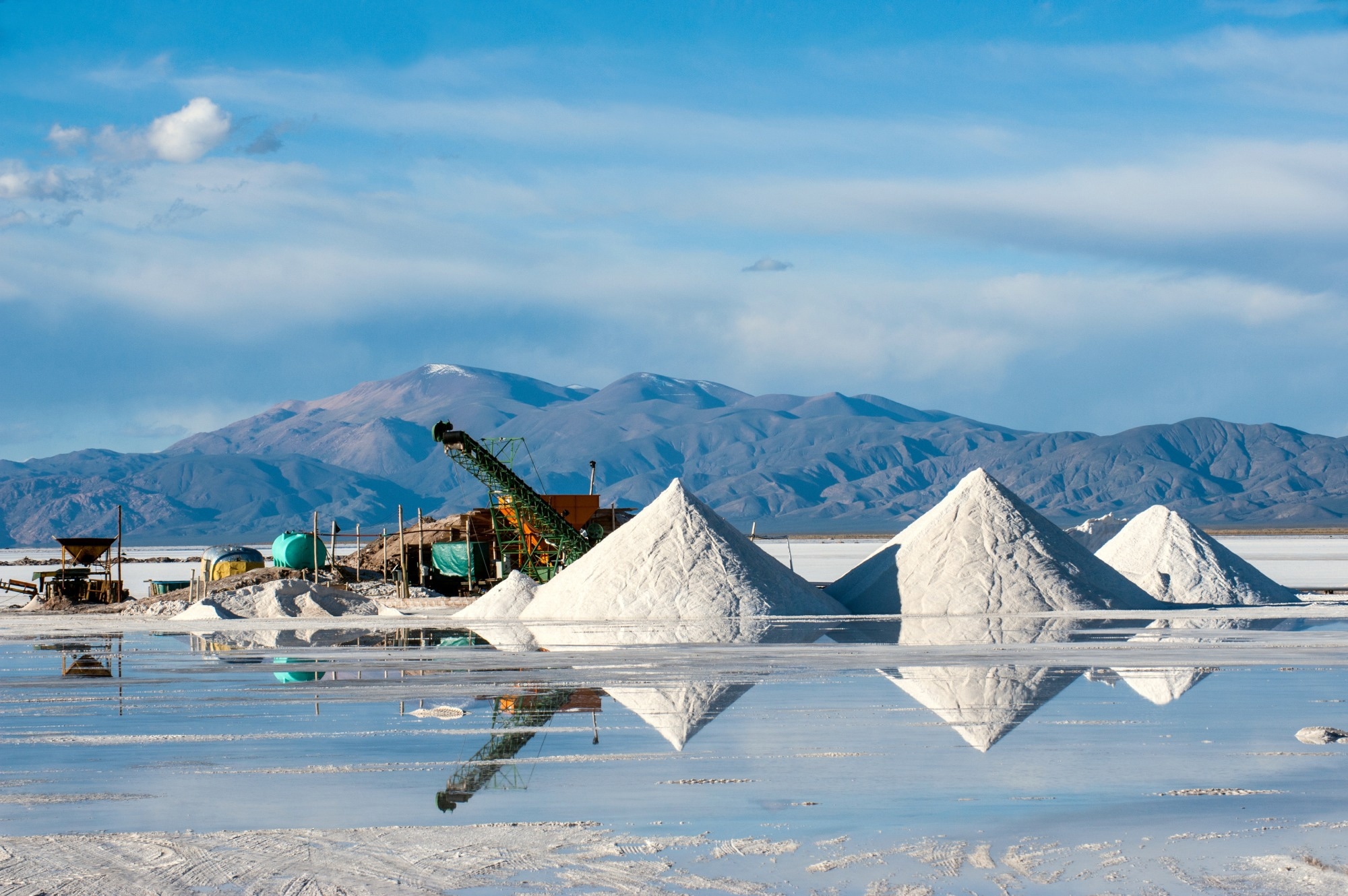 Ameriwest Lithium Inc. Announces its Acquisition of Further Claims in Nevada.